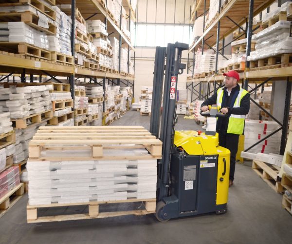 Combilift – COMBI CS – Pedestrian Stacker – Warehousing Logistics - Pallets